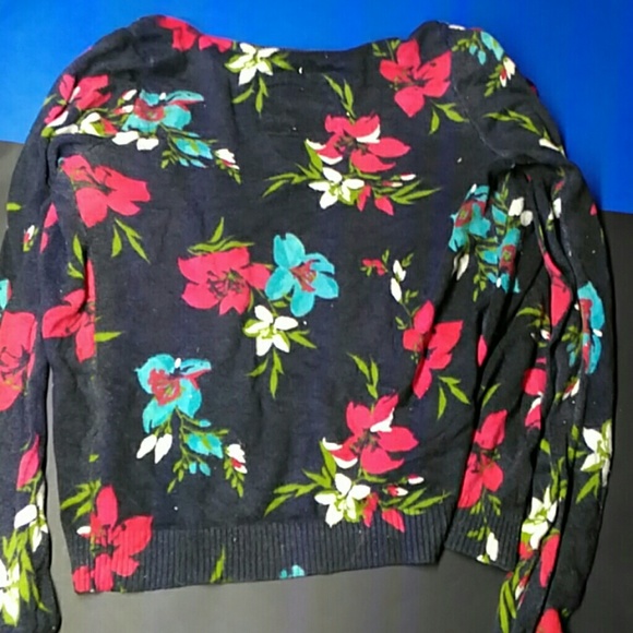 Cardigan - Picture 3 of 3